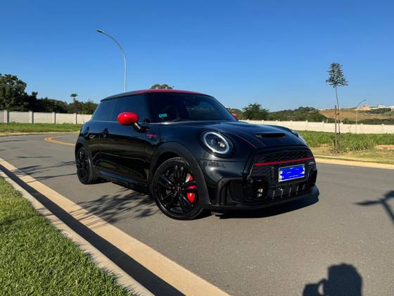 MINI COOPER 2.0 16V TWINPOWER GASOLINA JOHN COOPER WORKS 2P STEPTRONIC